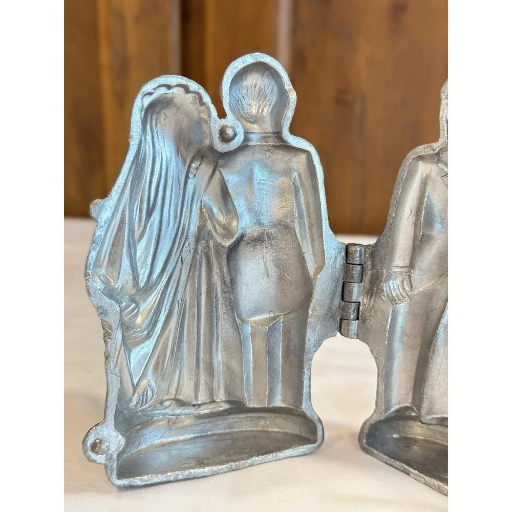 Antique Pewter Ice Cream Chocolate Mold Bride and Groom 7